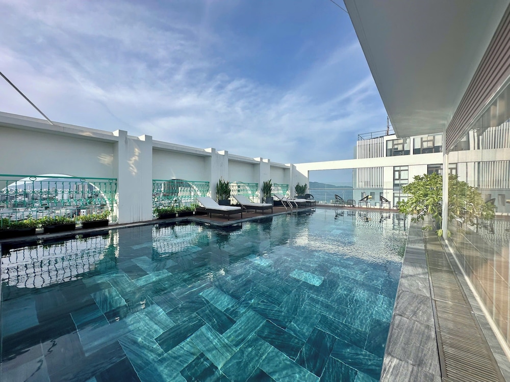 Century Hotel Da Nang 24/50