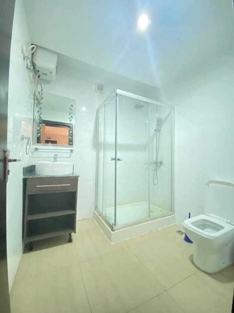 O-Jays Guest House 17/22