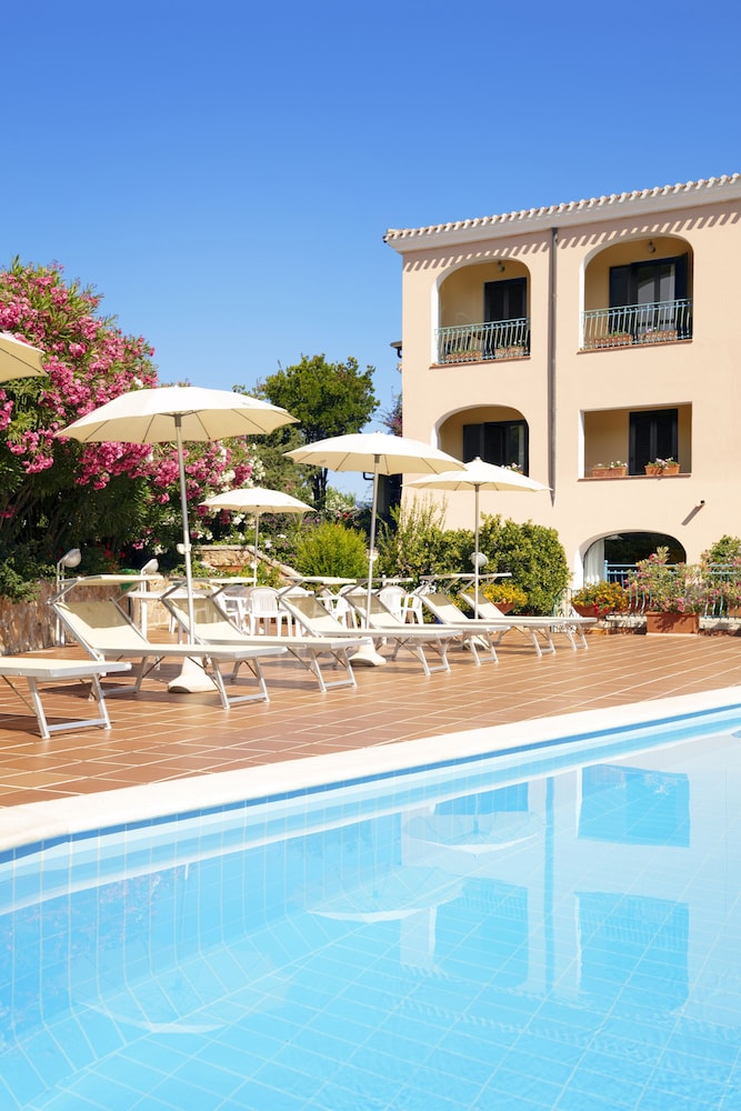 Club Hotel Torre Moresca 16/57