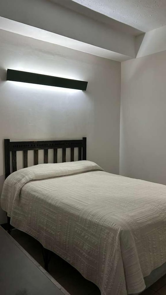Hotel Correo 2/14