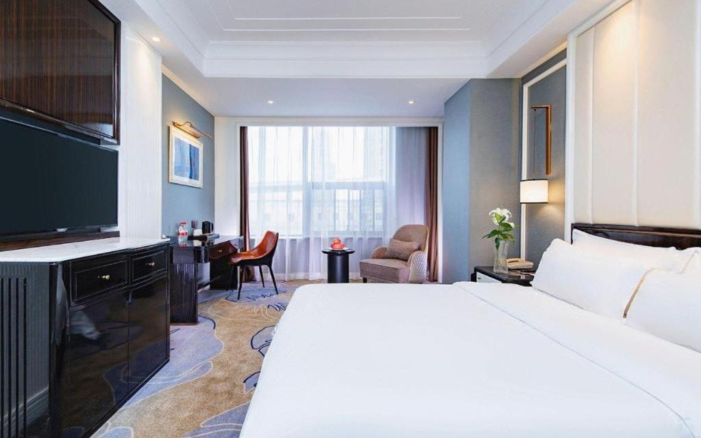 Metropolo Jinjiang Hotels 17/100