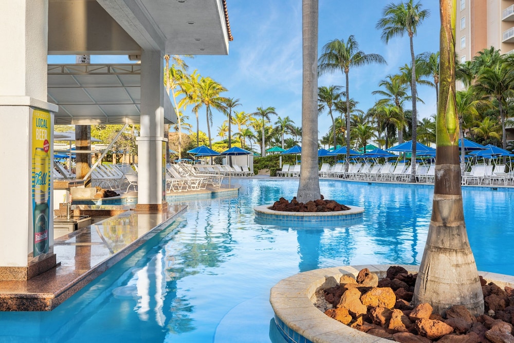 Marriotts Aruba Surf Club 30/68