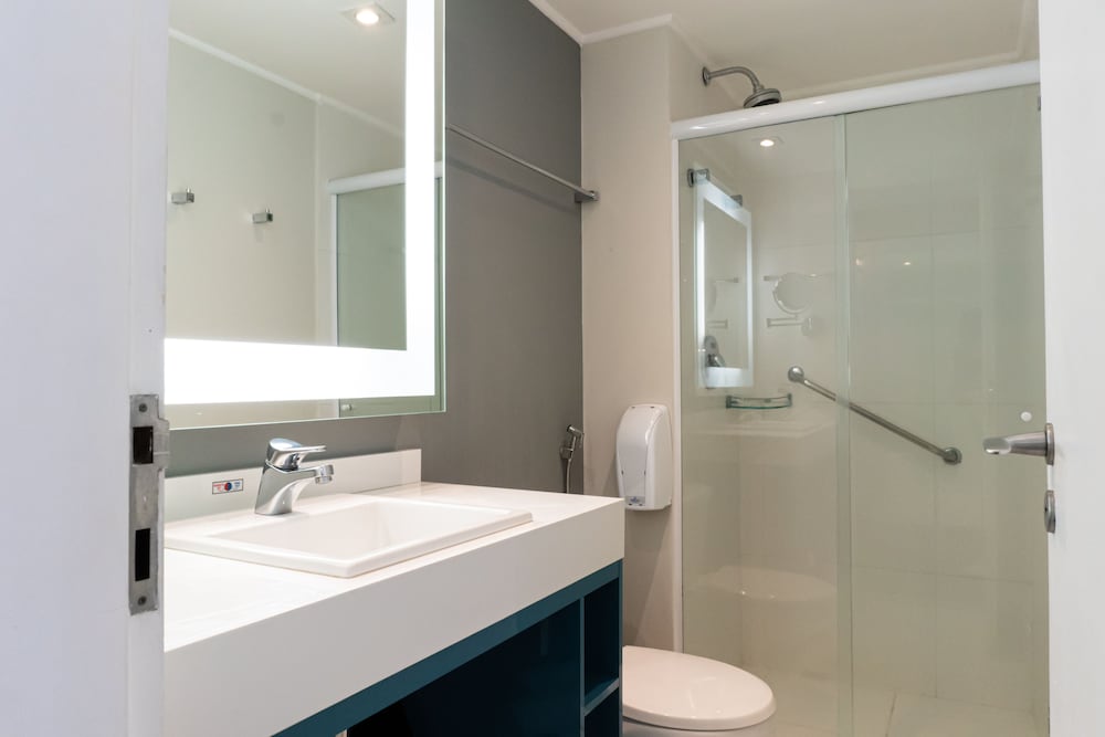 Quality Hotel Faria Lima 7/40