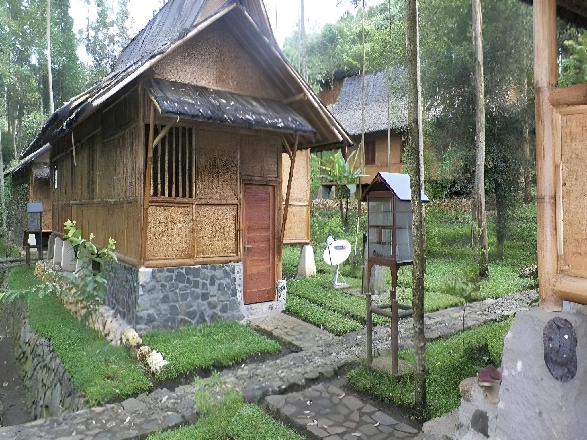 Sutan Raja Villa Kampung Karuhun 5/37