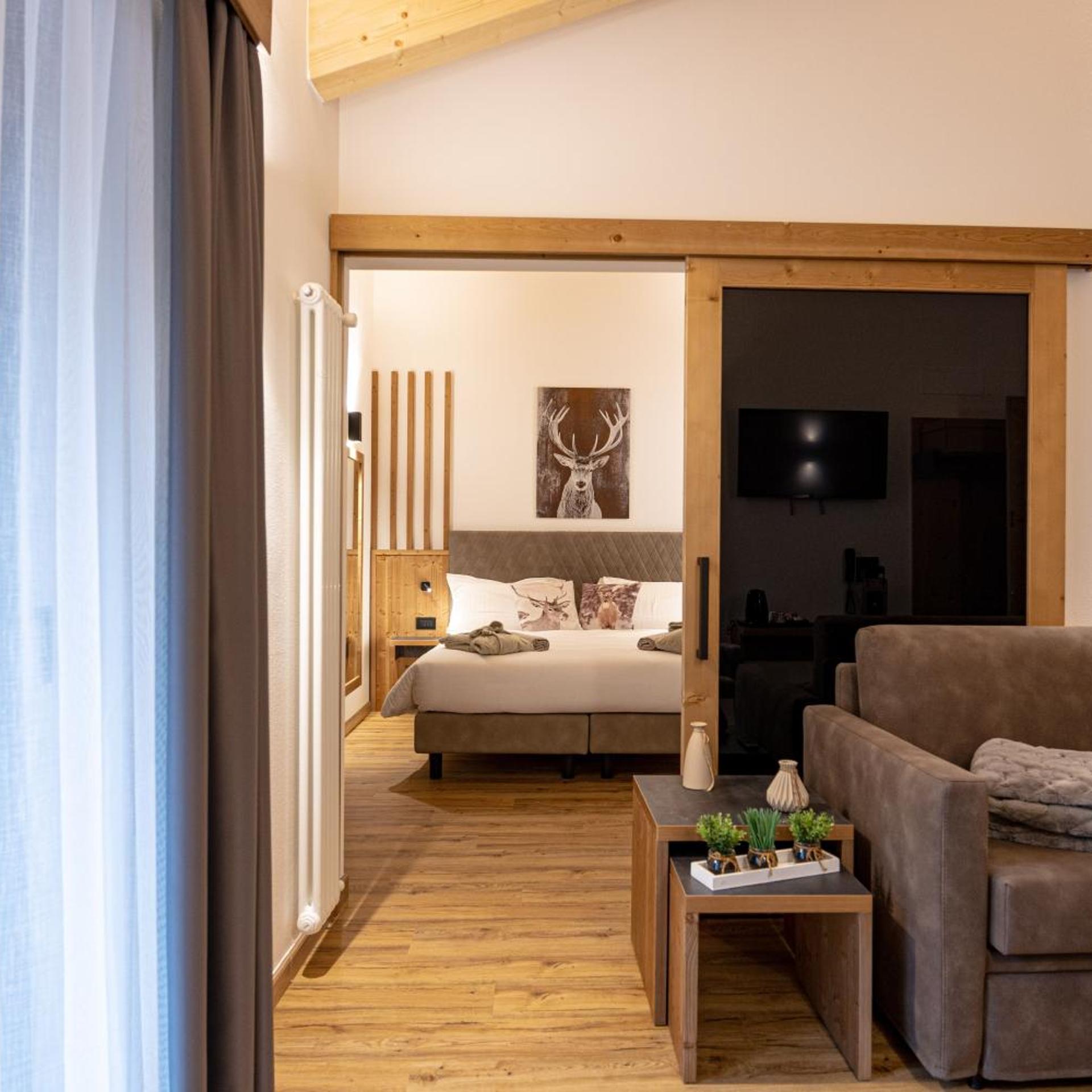 HOTEL MARIA 13/55
