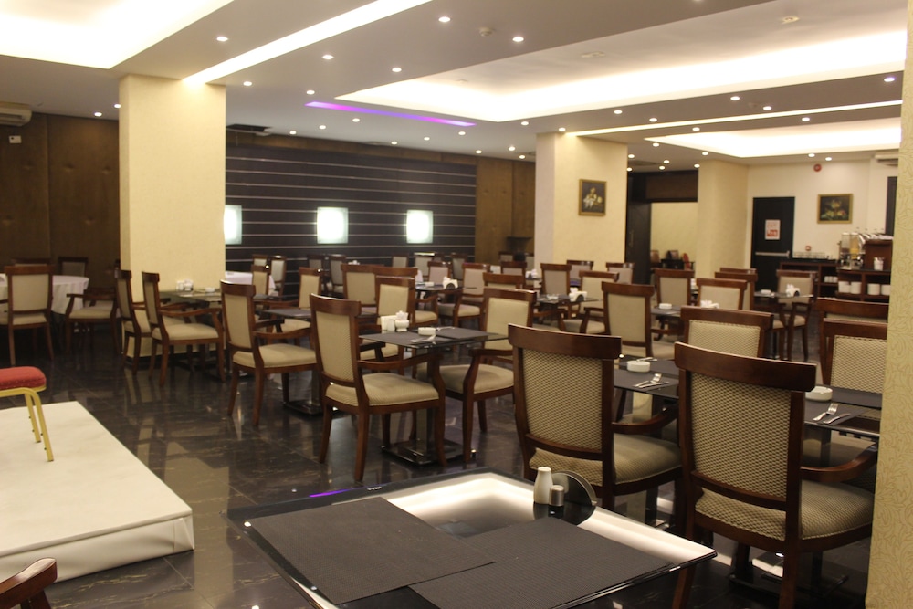MidTown Hotel & Suites, Beirut 48/59