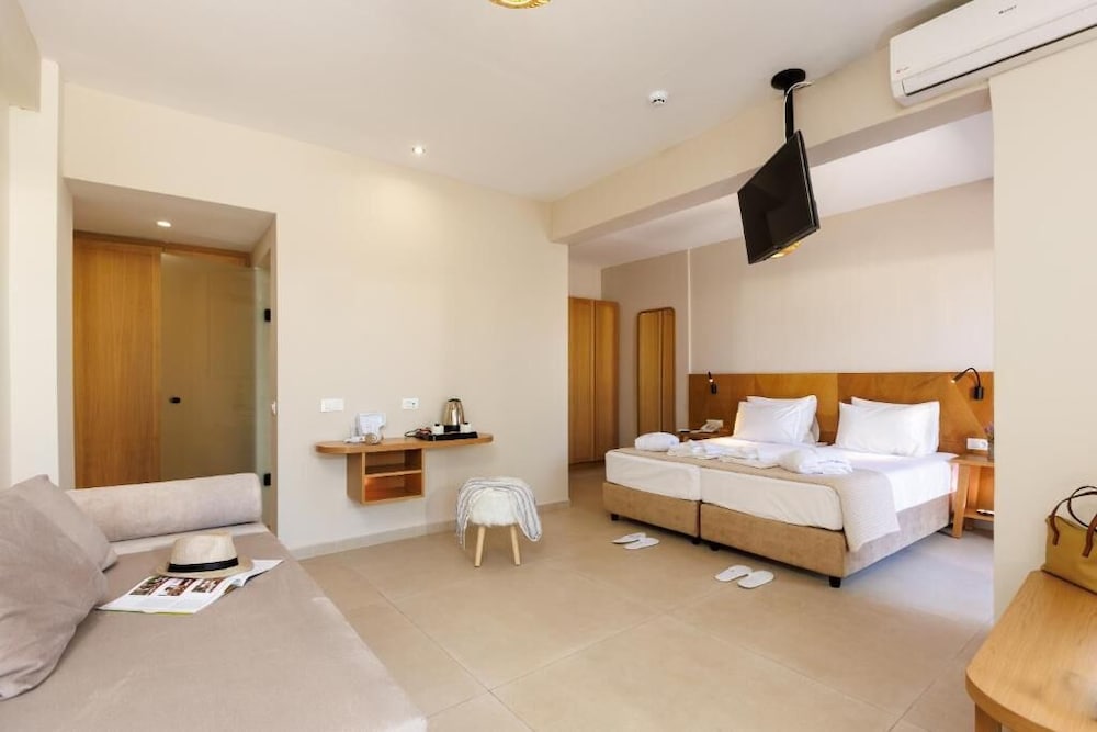 Malia Bay Beach Hotel And Bungalows 26/71