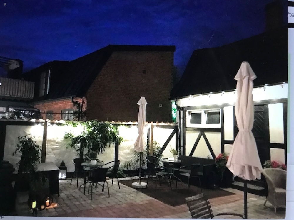 Hotell Bäckagården 28/50