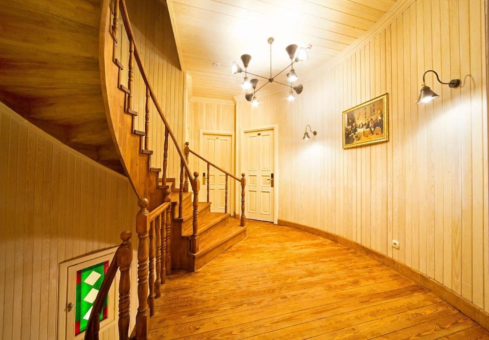 Meroddi Galata Mansion 38/68