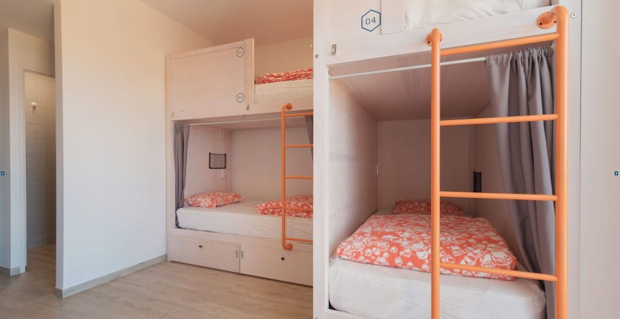 Mixed Dorm, 4 People