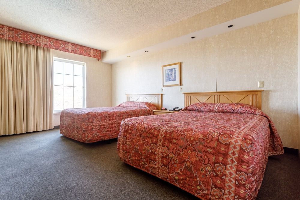 Wendover Nugget Hotel & Casino by Red Lion Hotels 17/60