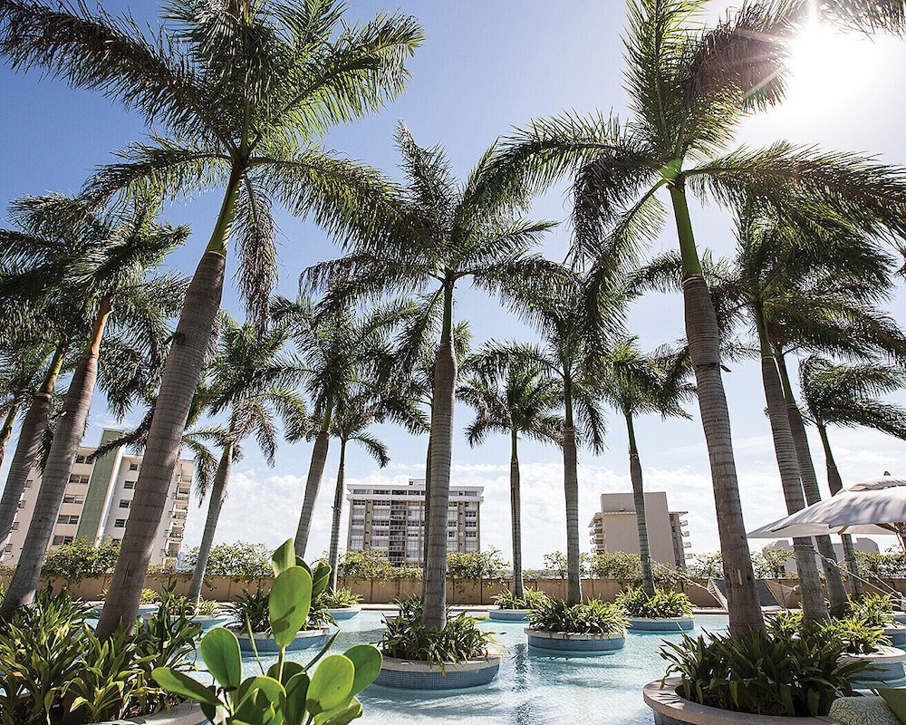 Four Seasons Hotel Miami in MIAMI - FL