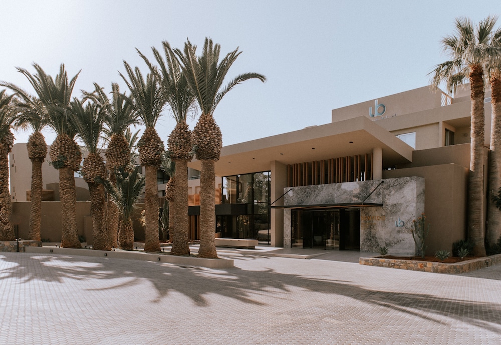 AKS MINOA PALACE HOTEL 2/50