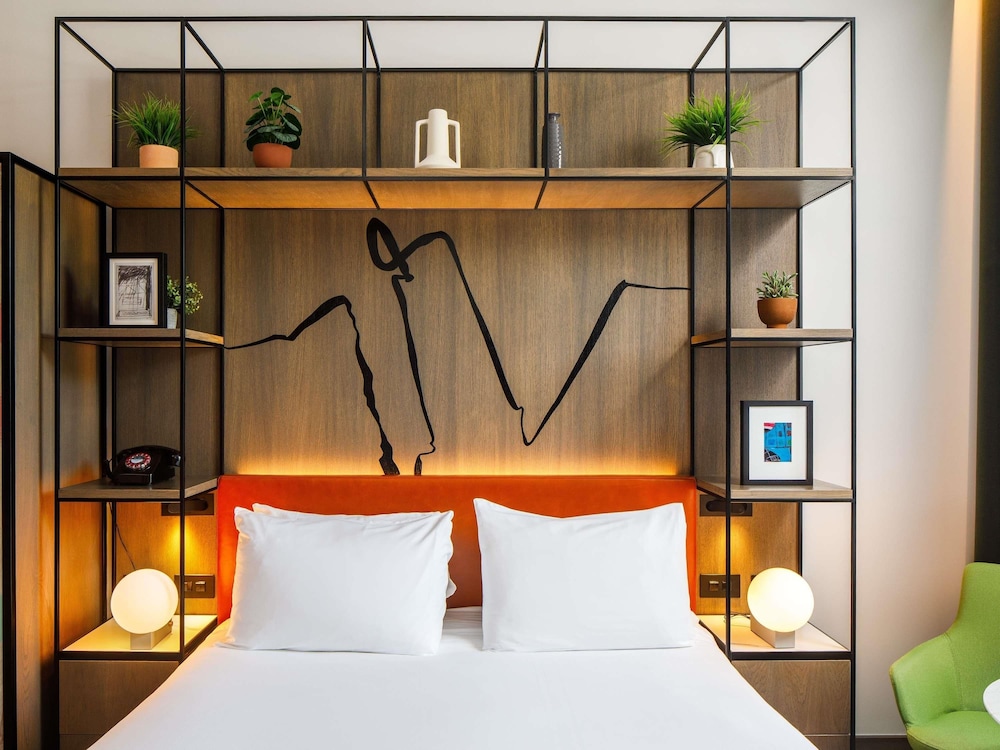 ibis Styles Edinburgh Centre St Andrew Square 22/79