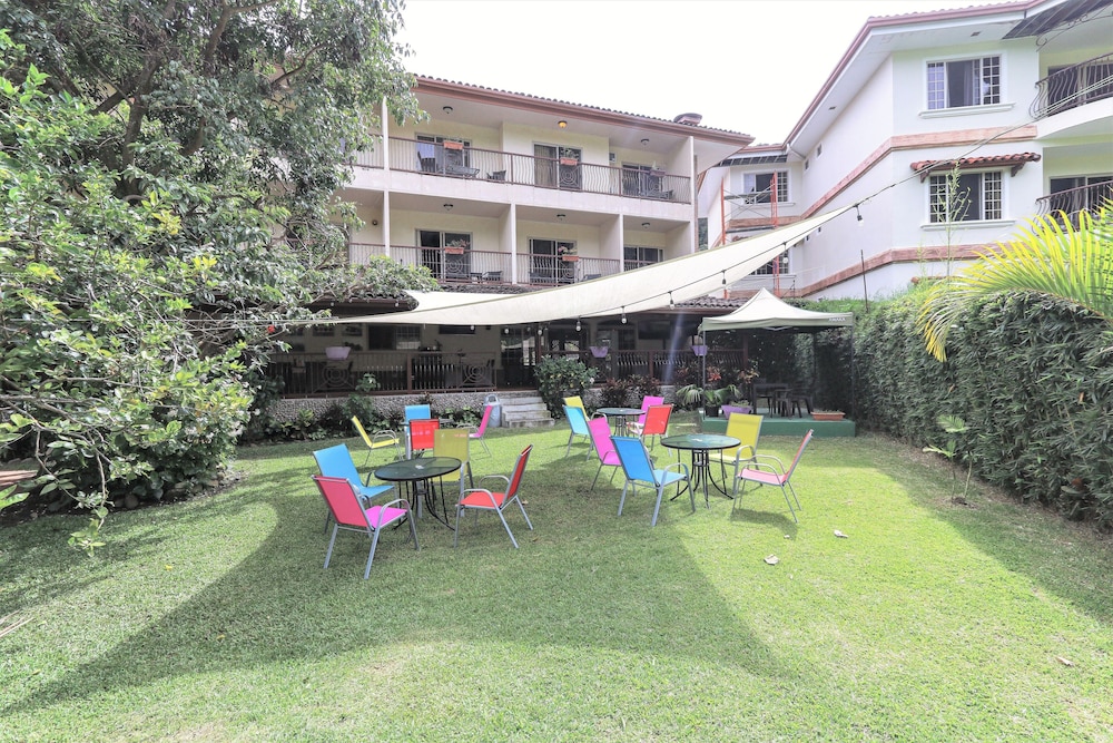 Valle Del Rio S A Hotel 61/68