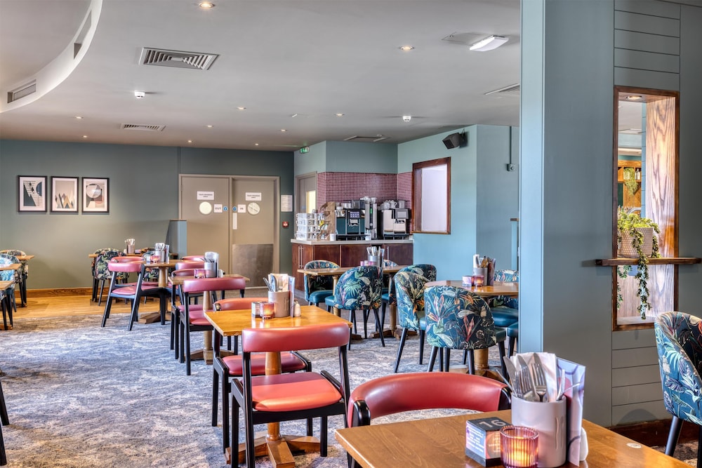 Premier Inn Southampton City Centre 30/35