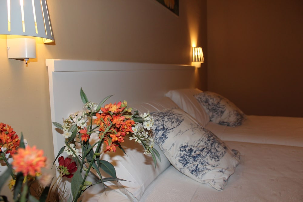 Hotel Marisma Sancti Petri 23/38