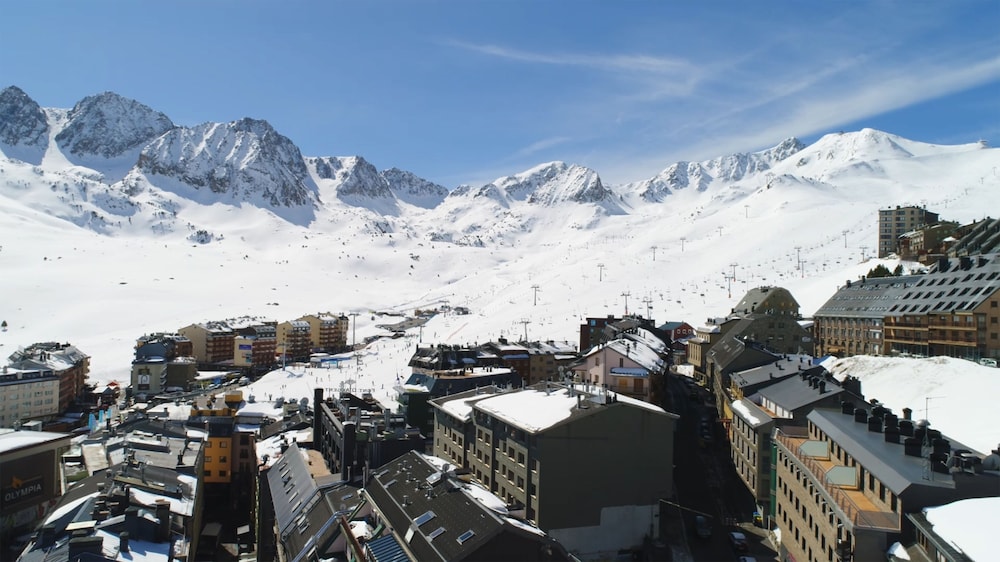 Catalunya Ski Hotel 22/28