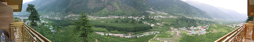 The Holiday Heights Manali 16/18