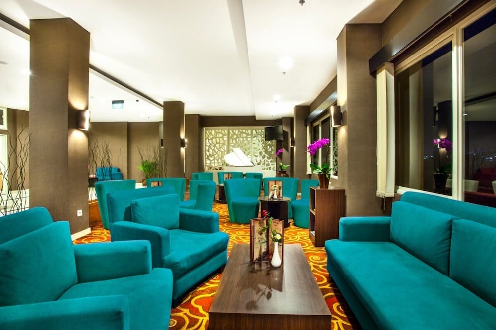 Padjadjaran Hotel 35/70