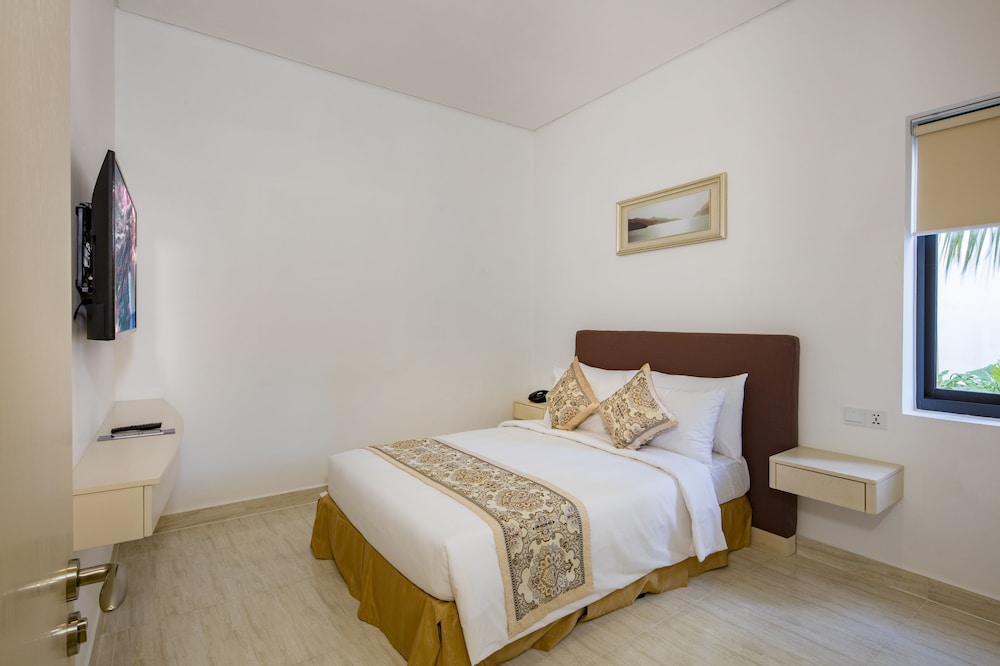 Diamond Bay Condotel Resort Nha Trang 24/77