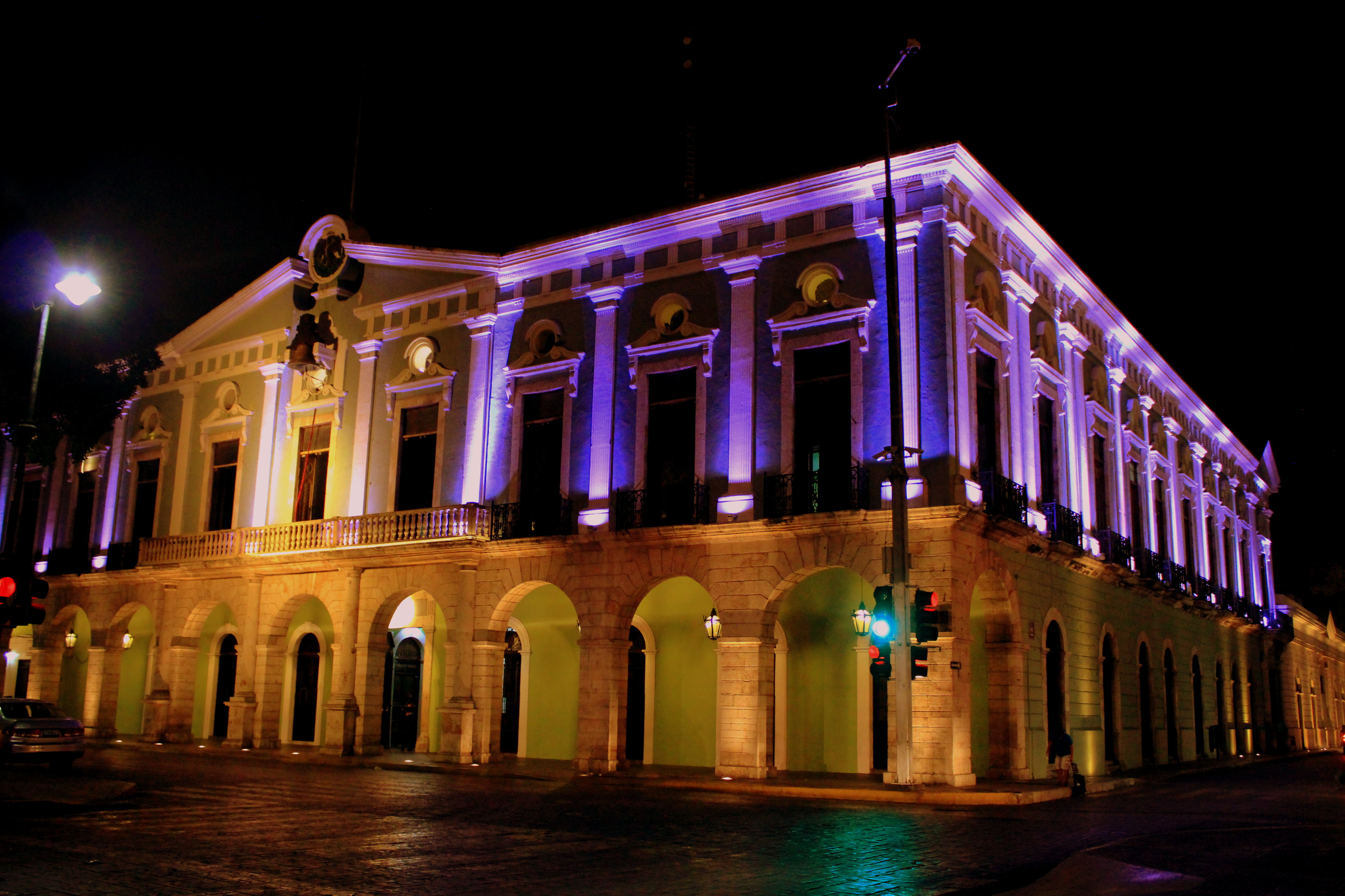 Holiday Inn Merida 8/74