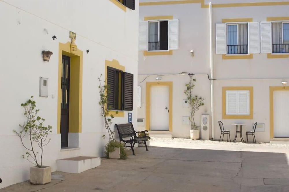 MONTE DOS AVOS VILLAGE 7/59