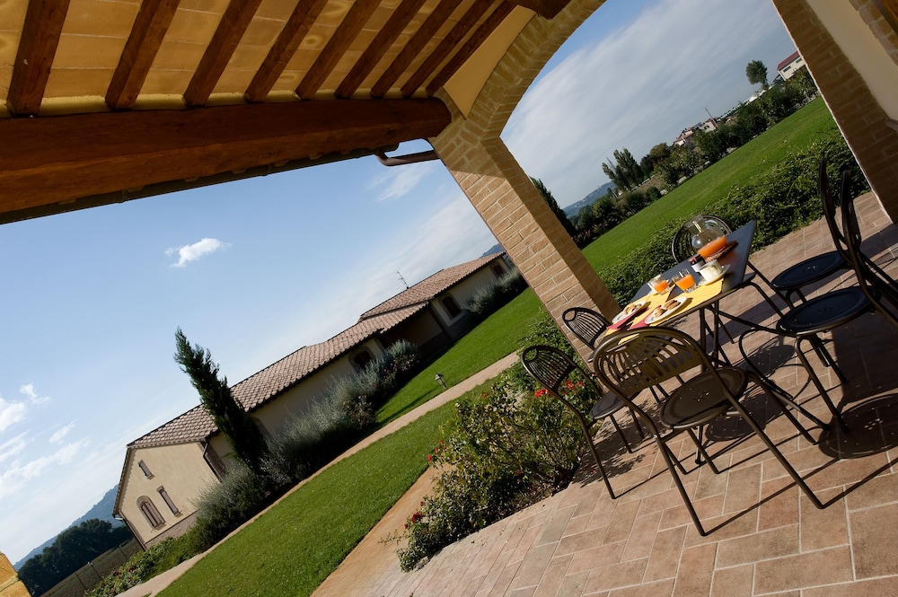 AGRITURISMO LE RONDINI DI FRANCESCO DI ASSISI 51/66