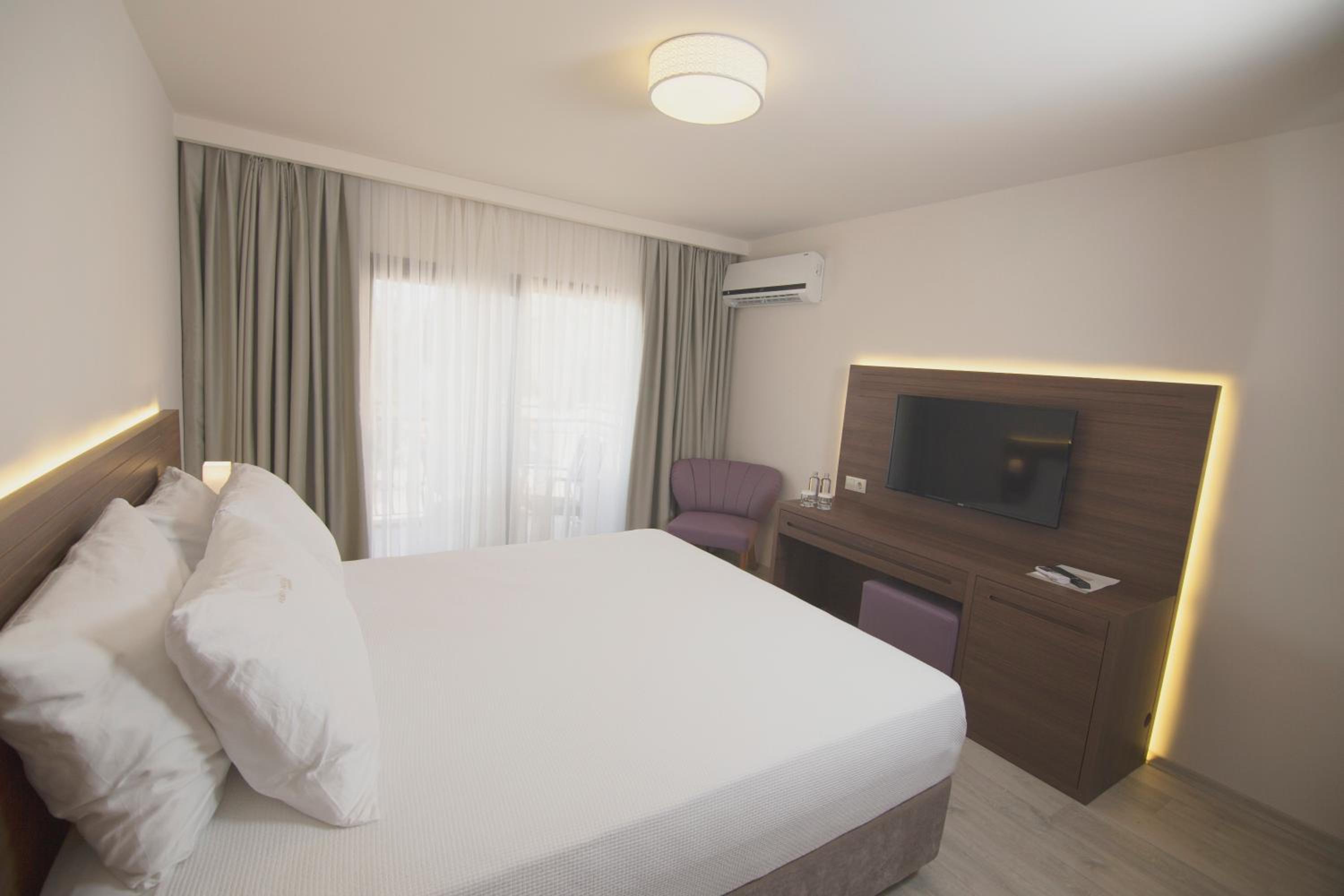 Altamare Hotel Kusadasi 8/51