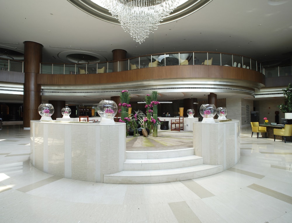 Grand Millennium HongQiao Shanghai 6/74