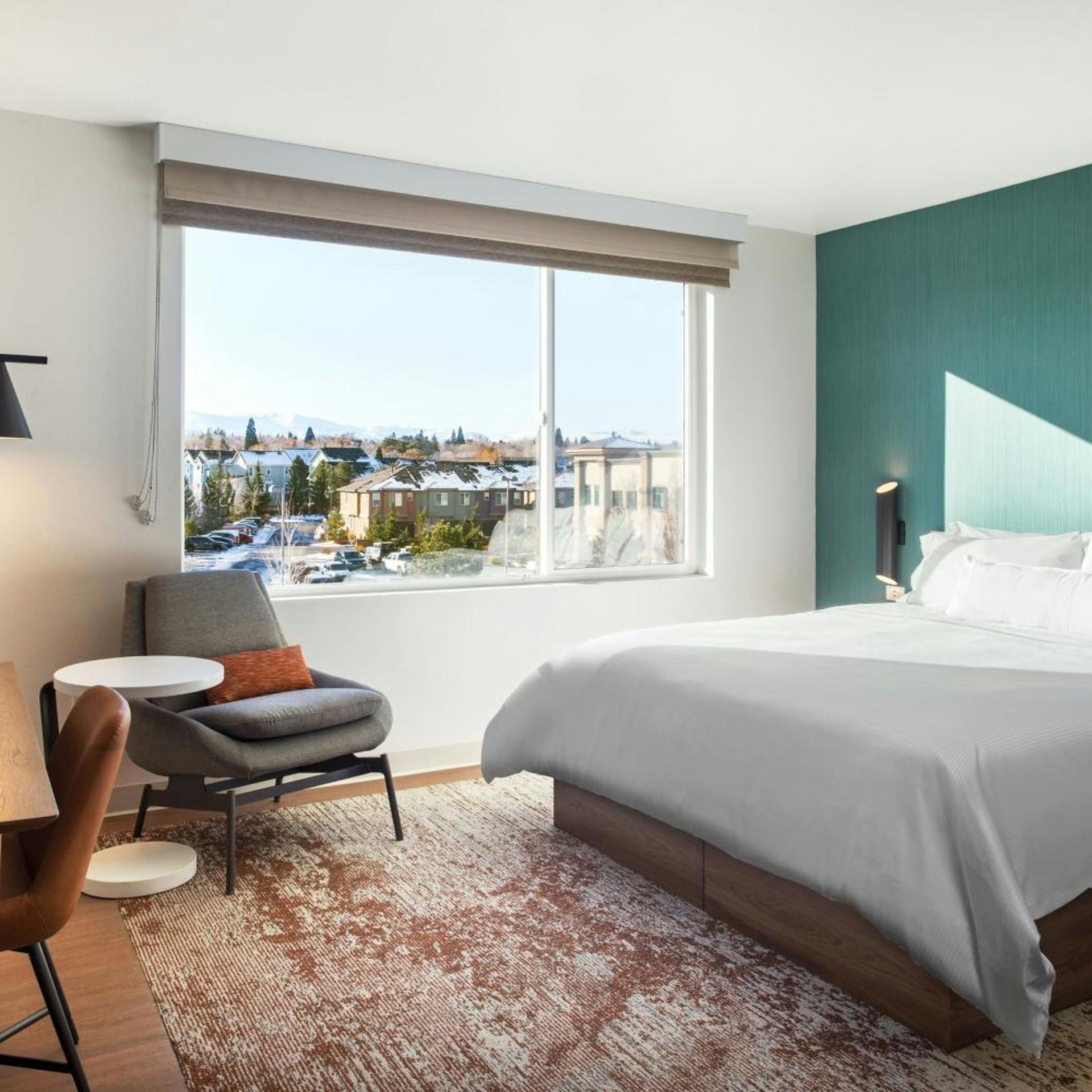 غرفة قياسية بسرير كينج بإطلالة على المدينة، Element Reno Experience District 3/8