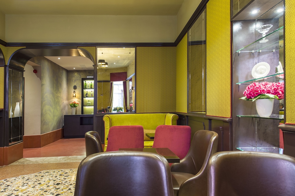 Campiello Hotel 58/74