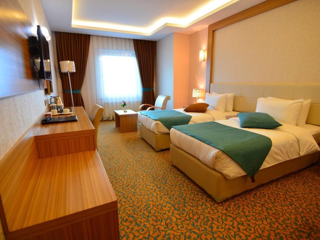 TASAR ROYAL HOTEL 16/33