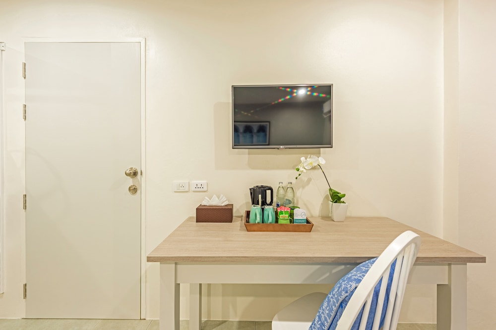 Recenta Phuket Suanluang 37/50