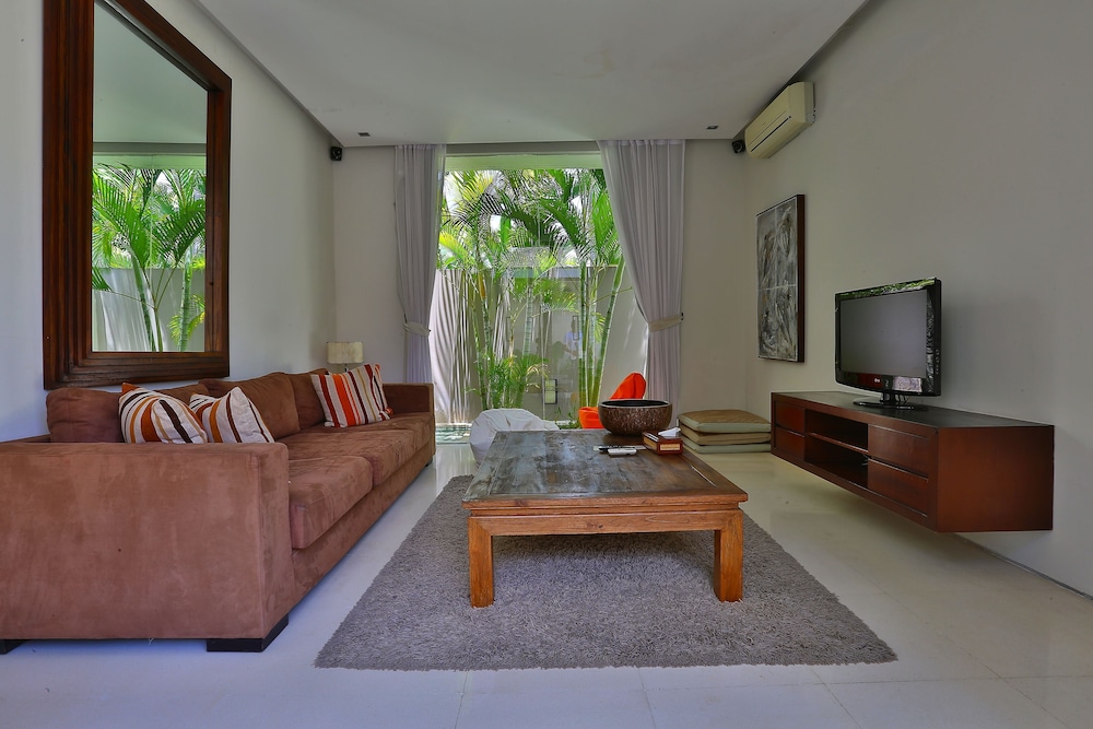 Chandra Bali Villas 26/48