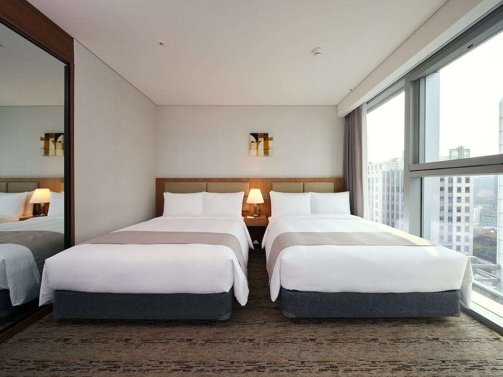 Efficiency, Family, 2 Double Beds