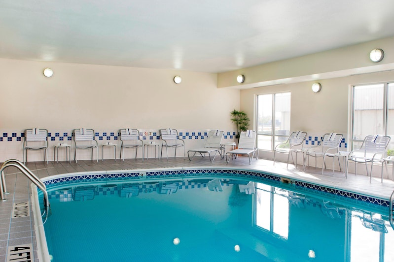 Fairfield Inn Suites Champaign 5/9
