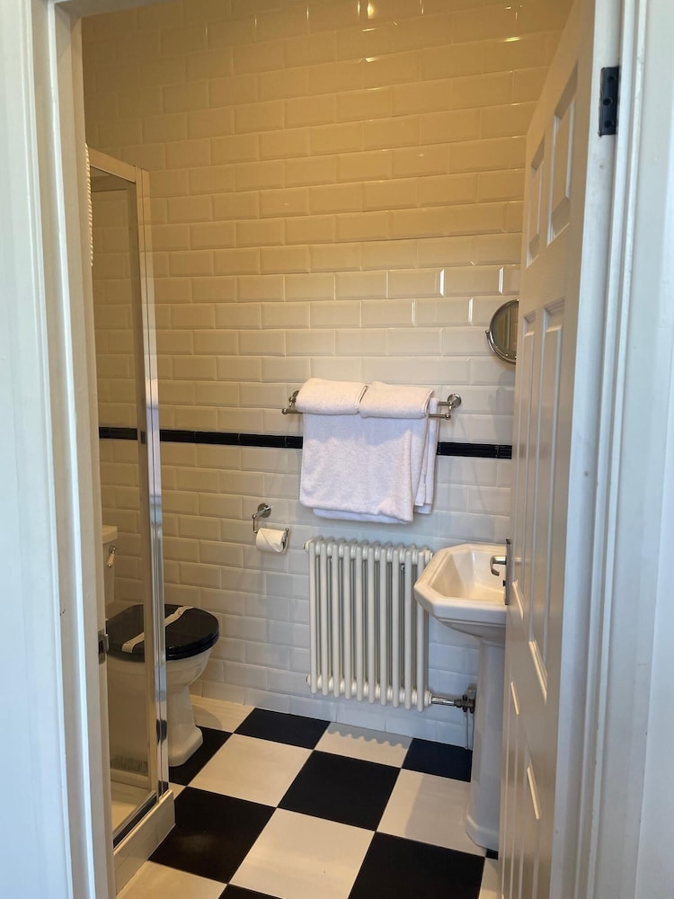 The Ebury Hotel 22/46