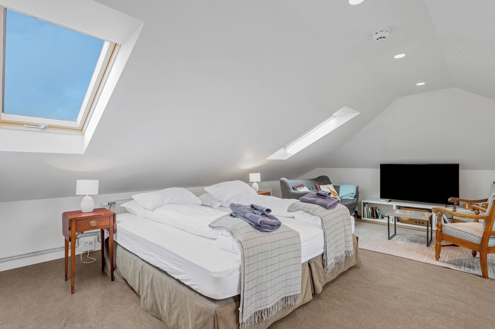 Loft, Suite, King Bed