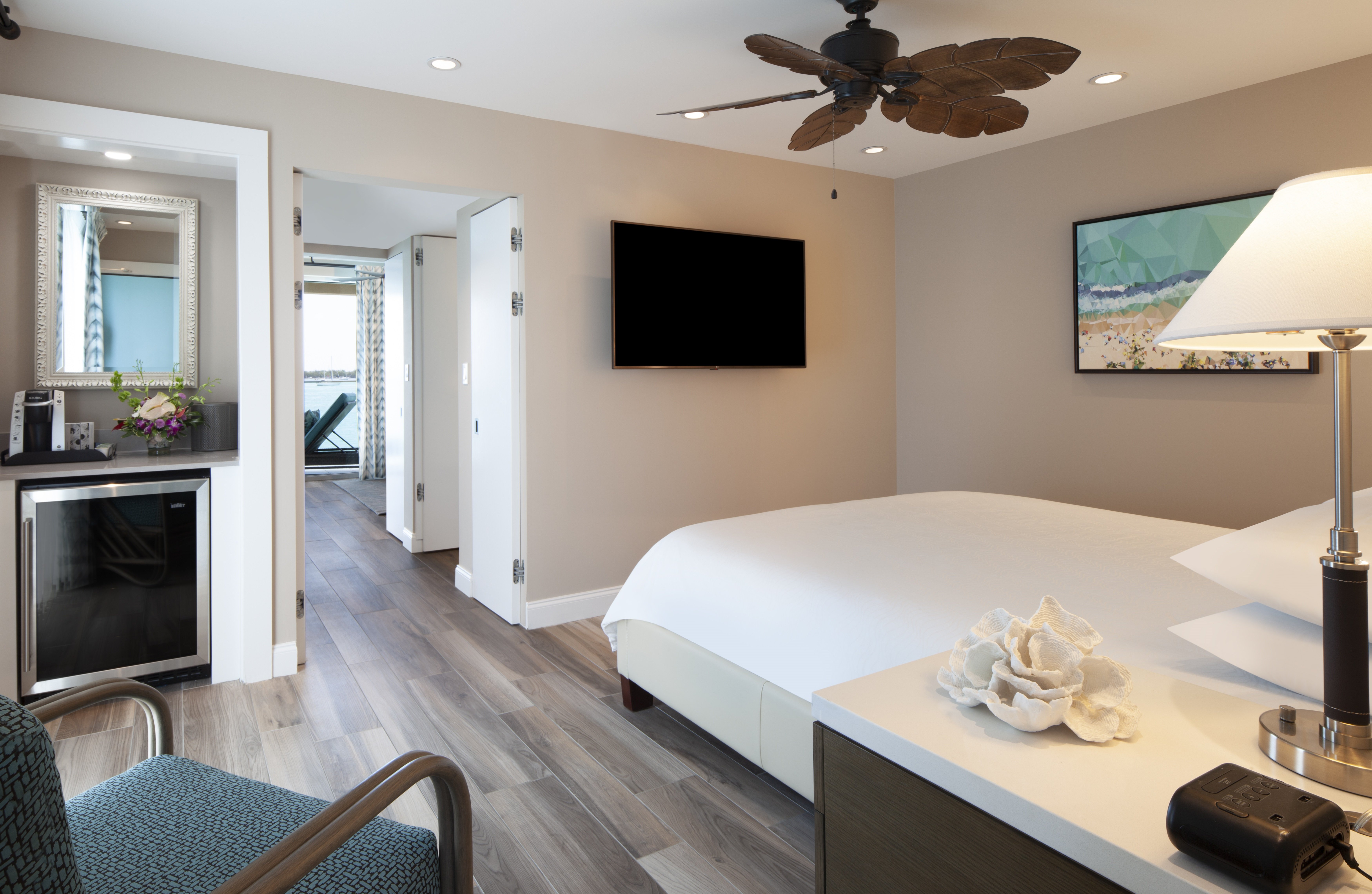 Suite, Harbour Side