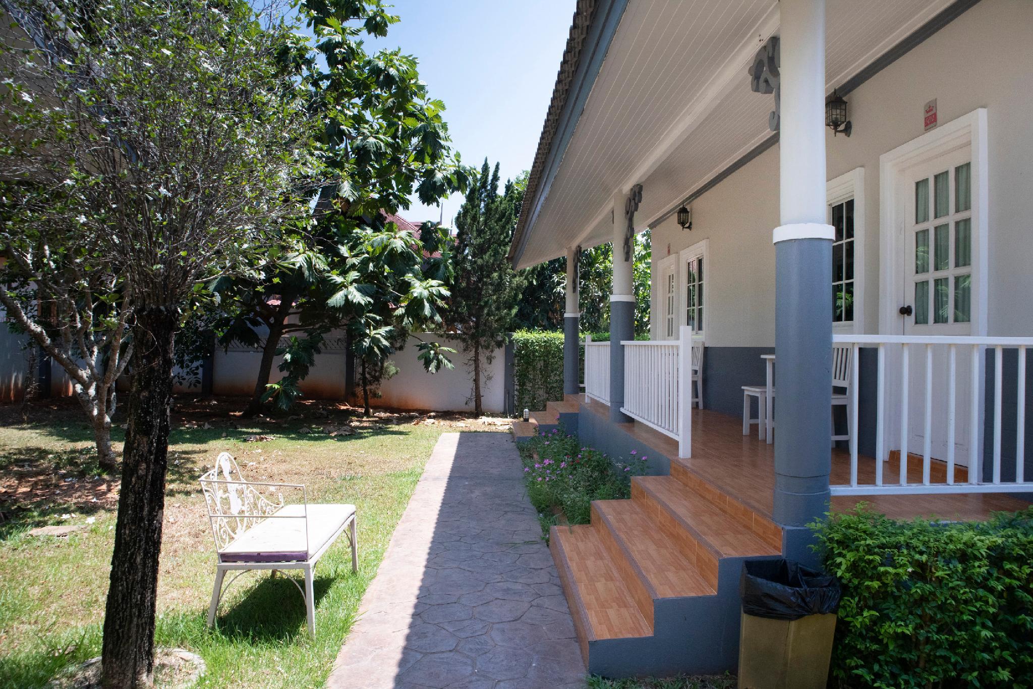 Janrapat Resort 64/65