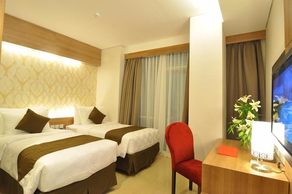 D prima Hotel Mega Kuningan (Ex GP Hotel Mega Kuningan) 11/53