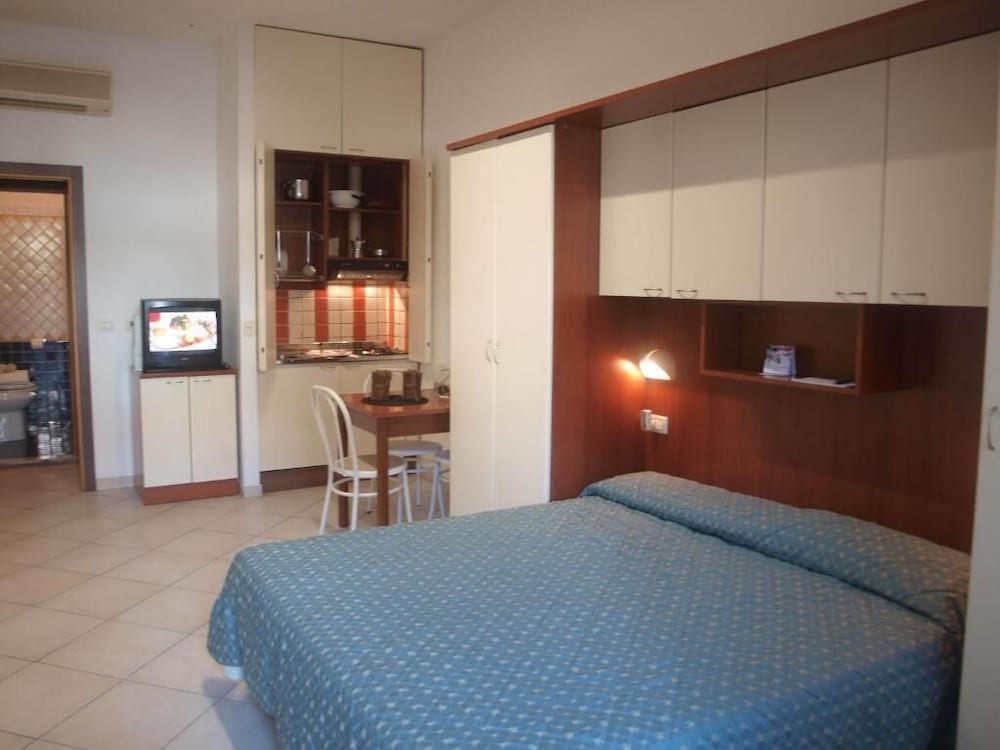Residence I Girasoli 27/63