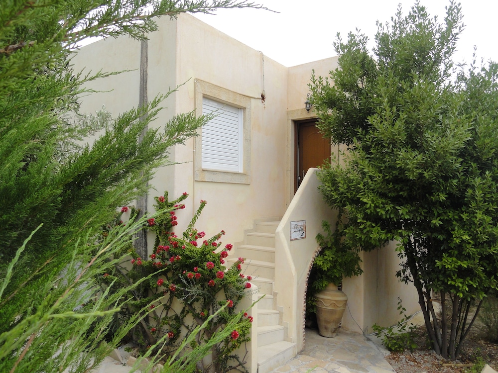 Villa Dafni 39/46