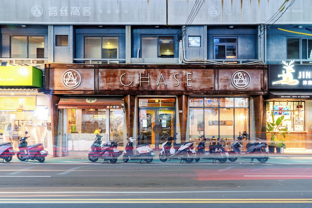 CHASE WALKER HOTEL 6/70