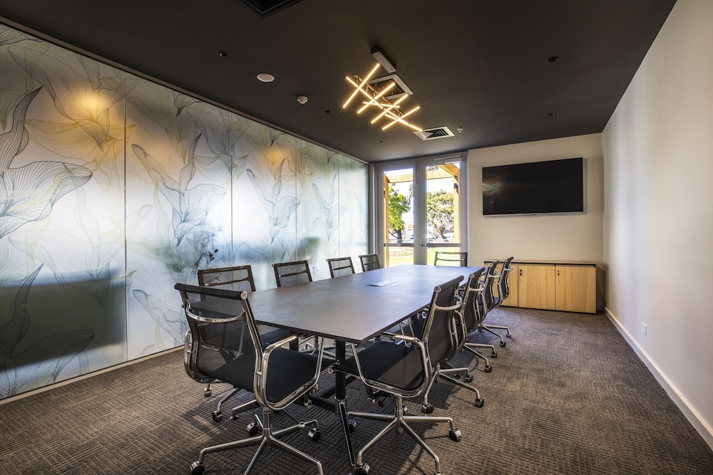Nightelier Carrum Downs Sands Hotel 38/50