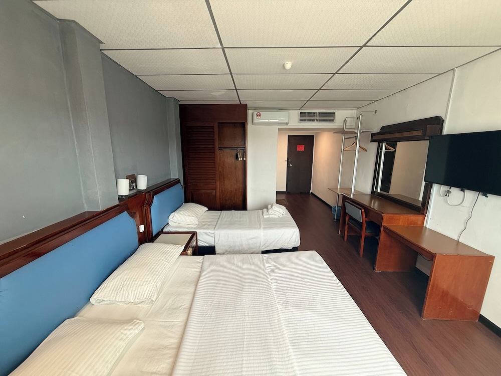 Anika Inn 21/44