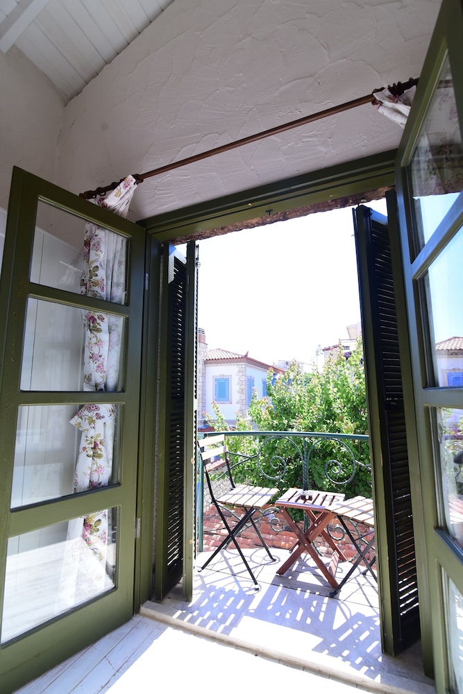 Perla Rossa Alacati 34/50