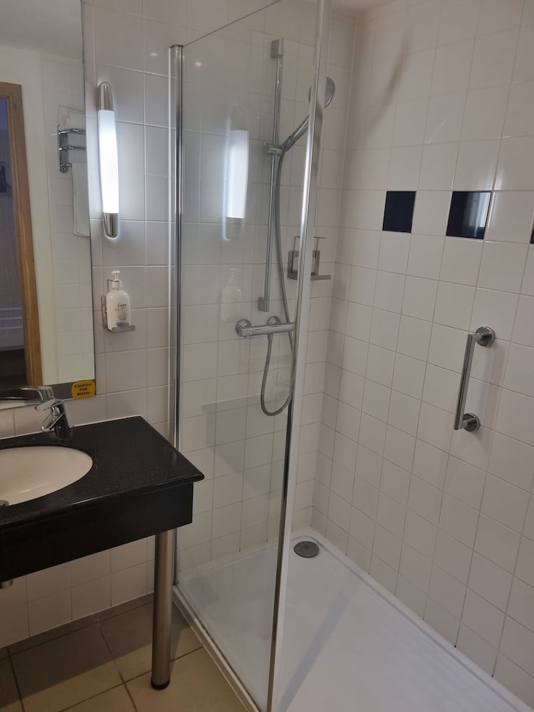 غرفة قياسية بسرير فردي، HOLIDAY INN EXPRESS ROTHERHAM - NORTH 3/3