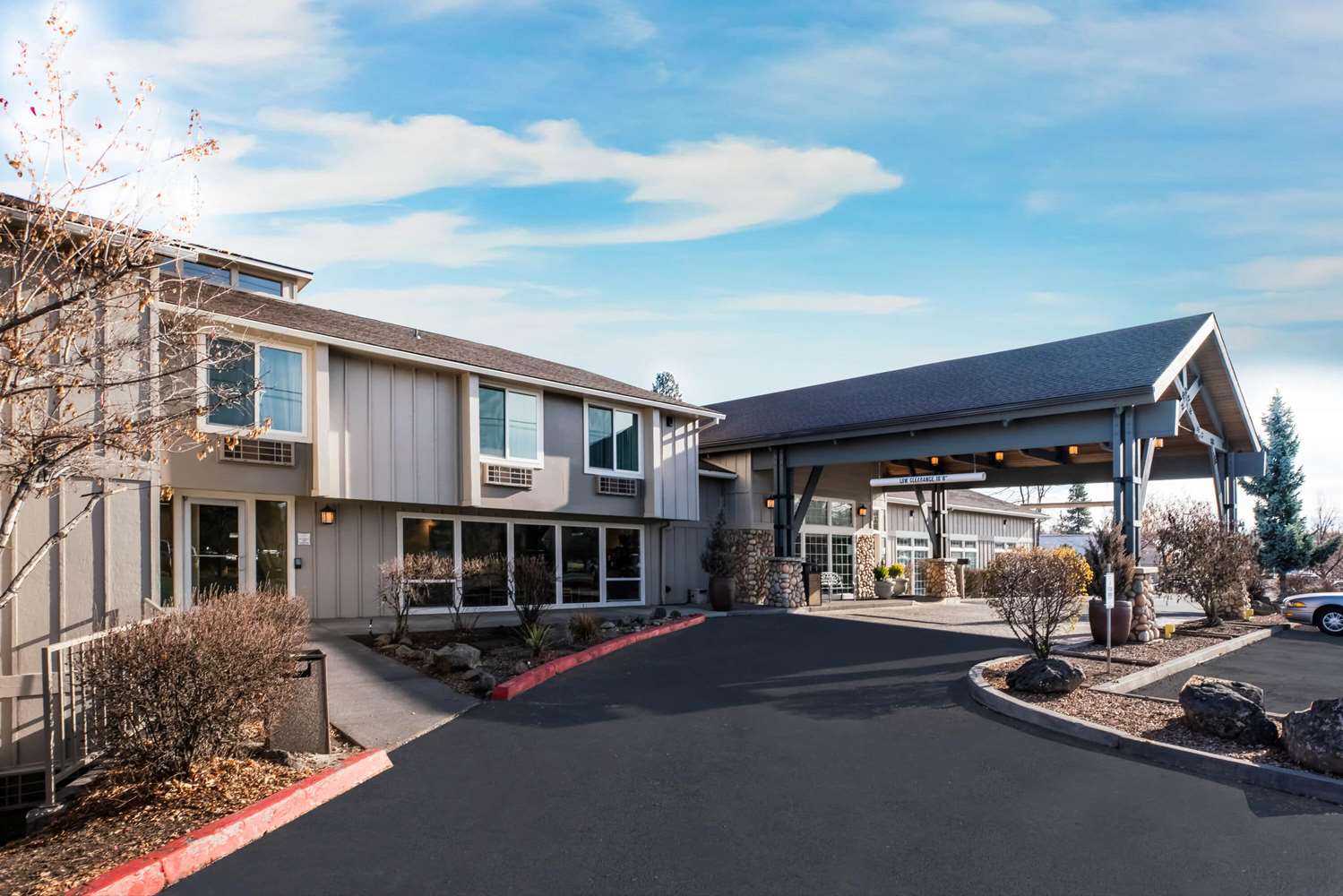 La Quinta Inn by Wyndham Bend 40/41